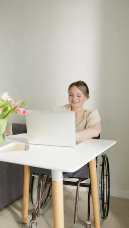 Accesible y bien comunicada