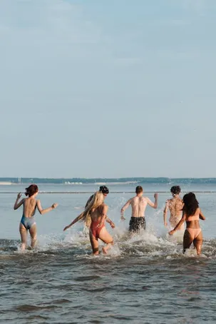 Actividades acuáticas en la Ría da Coruña