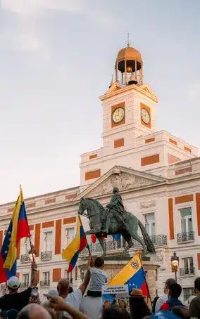 Actividades y eventos en la Plaza del Hierro