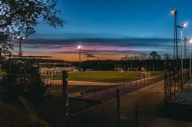 Campos de césped artificial para fútbol y fútbol 7