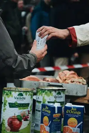 Comida y bebida disponibles en el mercado
