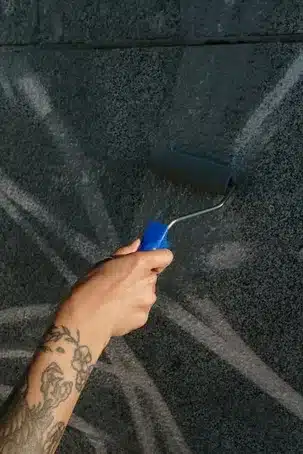 Eliminación de pintadas sin necesidad de productos químicos