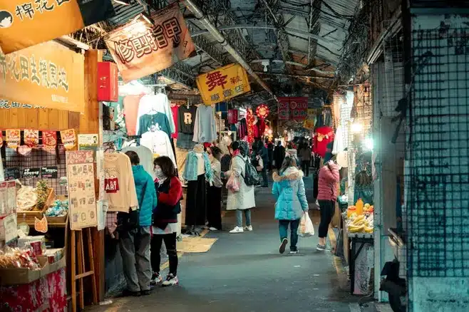 Experiencias de los comerciantes y clientes en el nuevo mercado