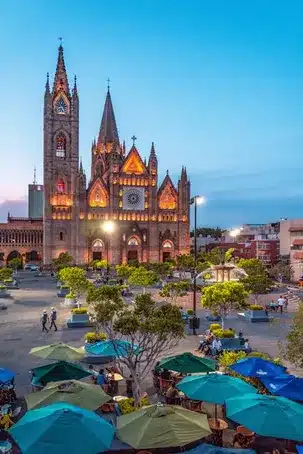 Experiencias y opiniones de visitantes a la Iglesia de las Madres Clarisas en Coruña