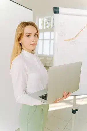 Formación y asesoría en gestión e innovación empresarial