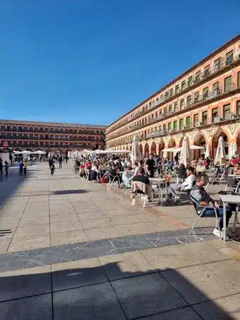 Gastronomía y restaurantes en la Plaza de Galicia