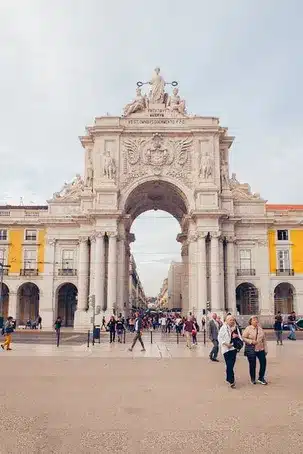 La Praza da Quintana et la porte sainte