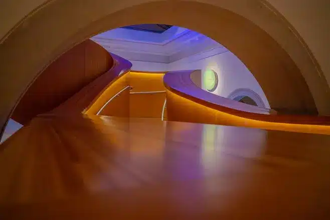 Lugares de interés cerca de la sala o túnel de Coruña