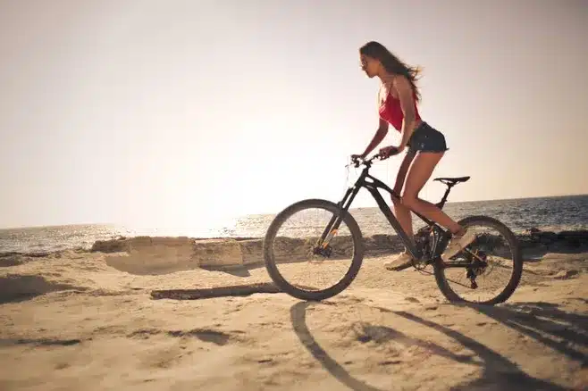 Paseos en bicicleta por la costa