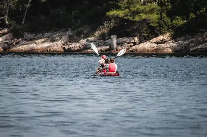 Playas para practicar deportes acuáticos en las Rías gallegas