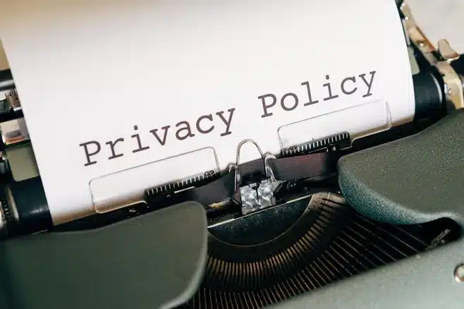 Política de privacidad para más información