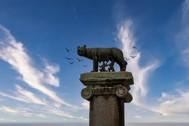 Puente Romano: Un símbolo histórico de la ciudad