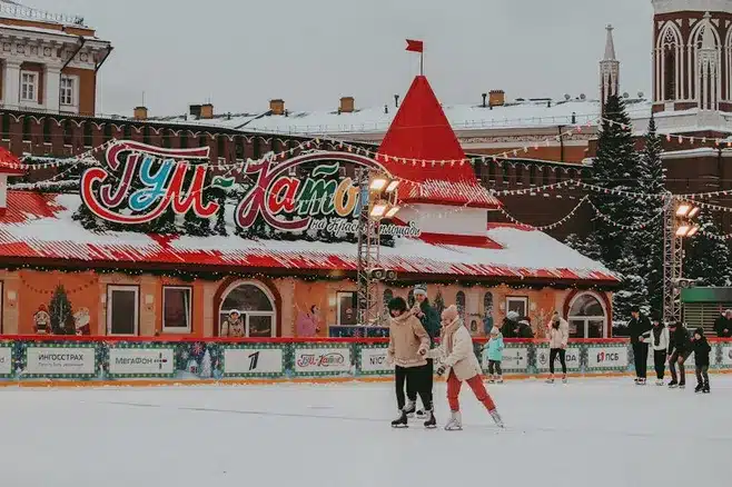 Recomendaciones para disfrutar de la pista de hielo de manera segura