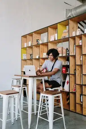 Talleres y clases de programación cultural