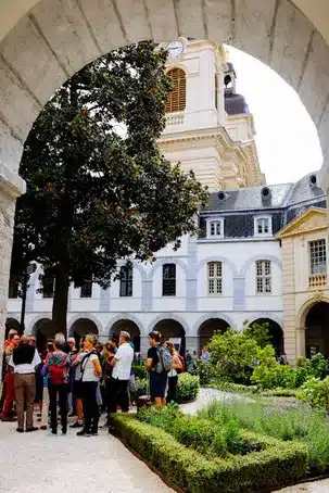 Testimonios de visitantes y residentes en la plaza