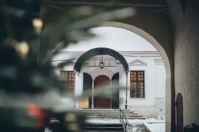Ubicación y acceso a la iglesia